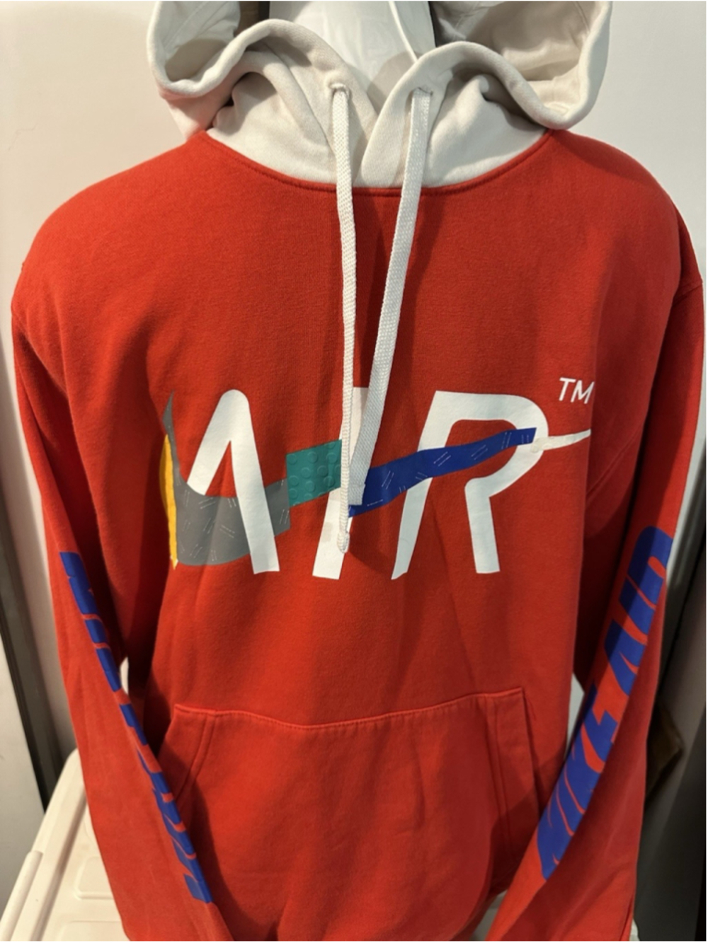 Nike Air Multi-Color Graphic Logo Red Hoodie Sweatshirt Men's Size Medium